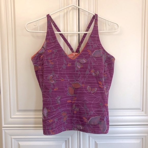 Patagonia Tops - Patagonia Women’s crop tank top w/ bra liner